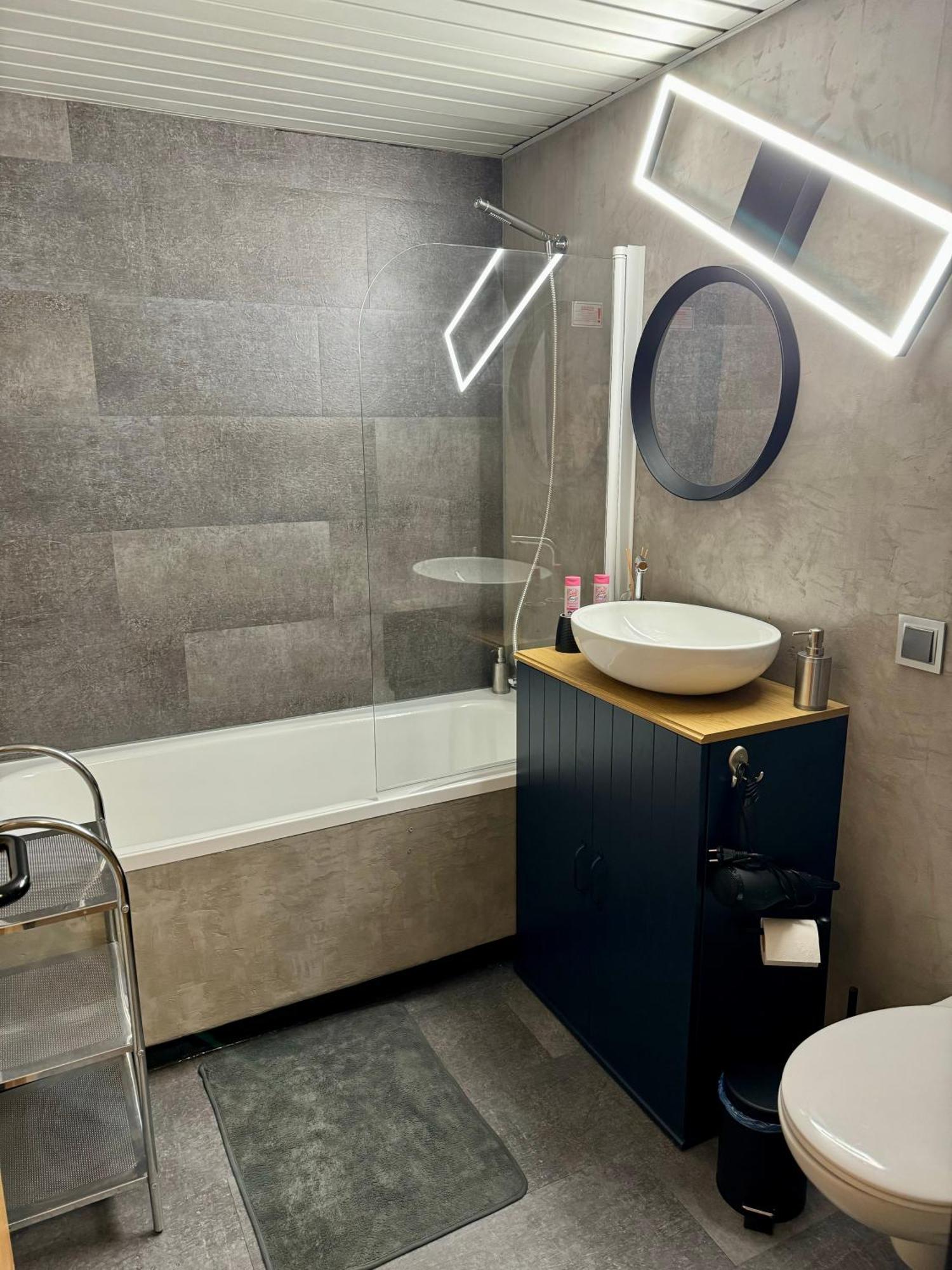 Happylivingapartments 빌라흐 외부 사진